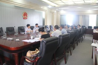 政府領(lǐng)導(dǎo)、企業(yè)代表參加了崇禮新城投資合作協(xié)議討論會